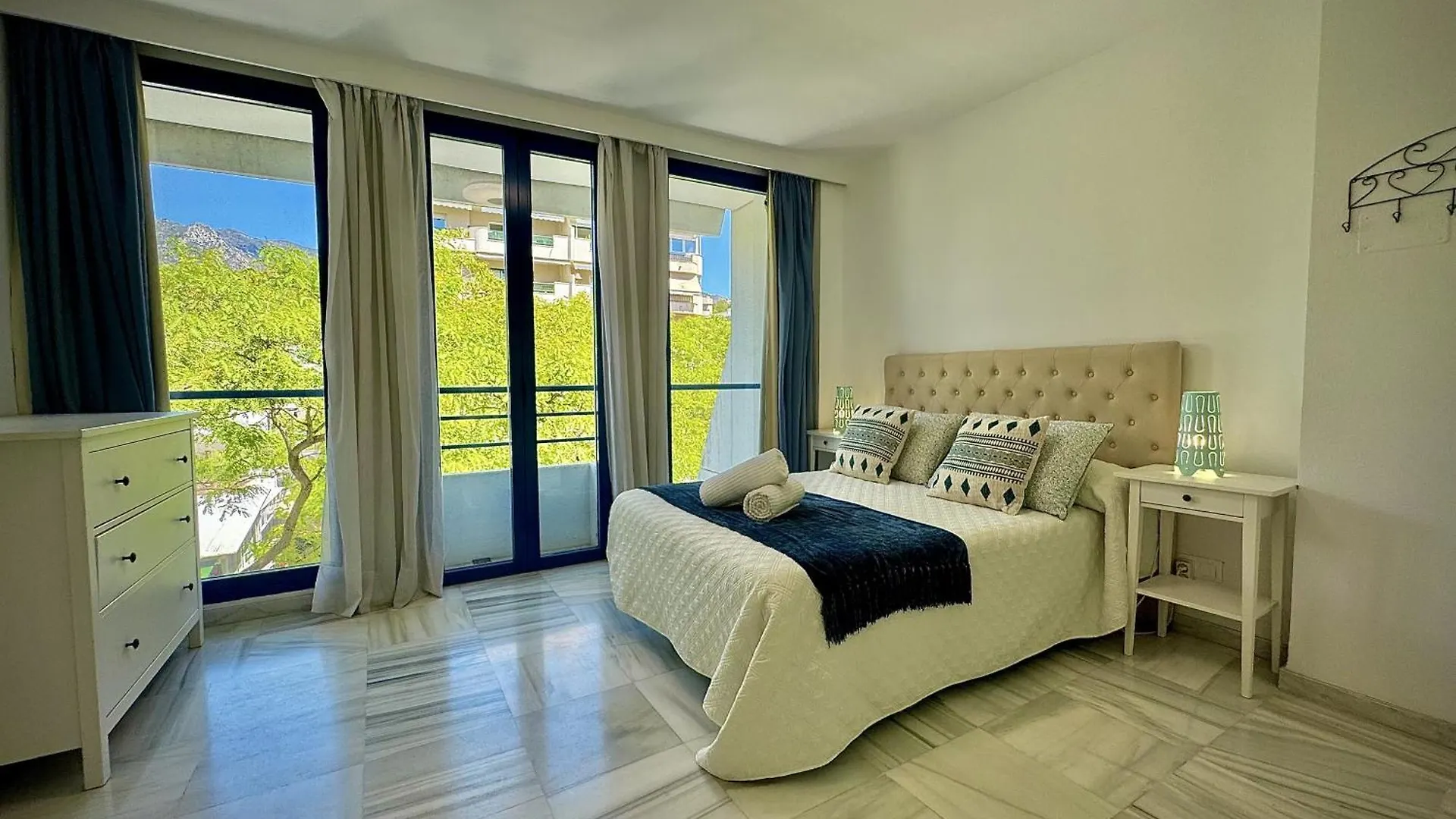 Marbella House With Pool By Homing Villa