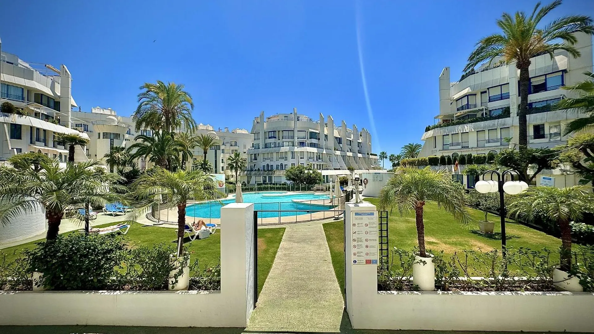 Marbella House With Pool By Homing location