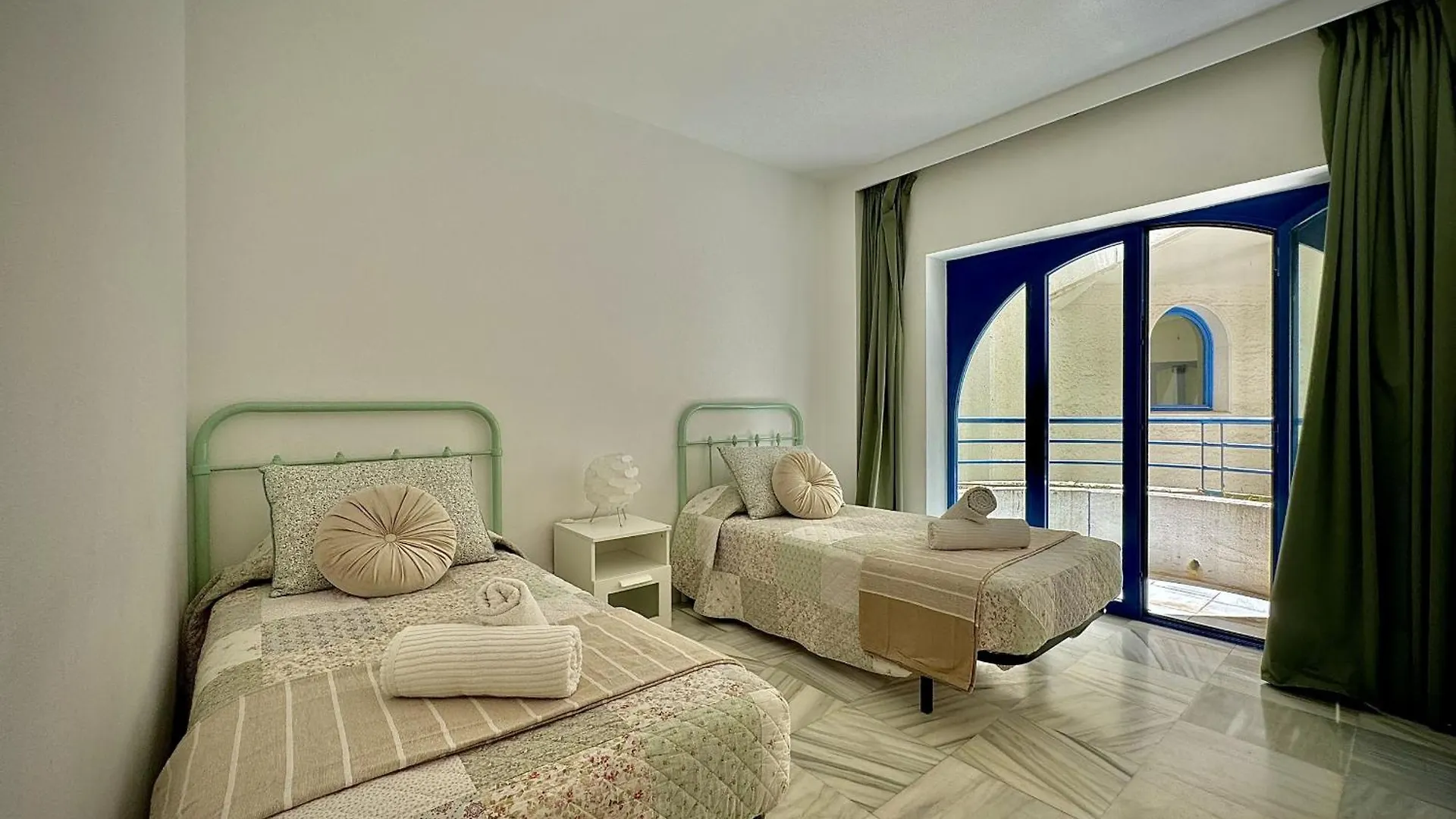 Marbella House With Pool By Homing Villa Spain